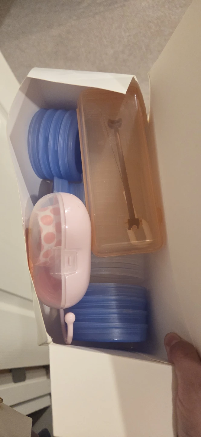 Newborn/baby stuff