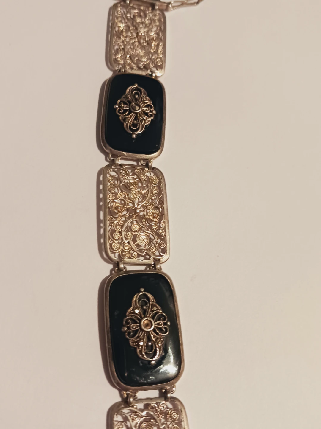 Art Deco Amazing Filigree Sterling Silver Vlack Onyx Bracelet - photo 3