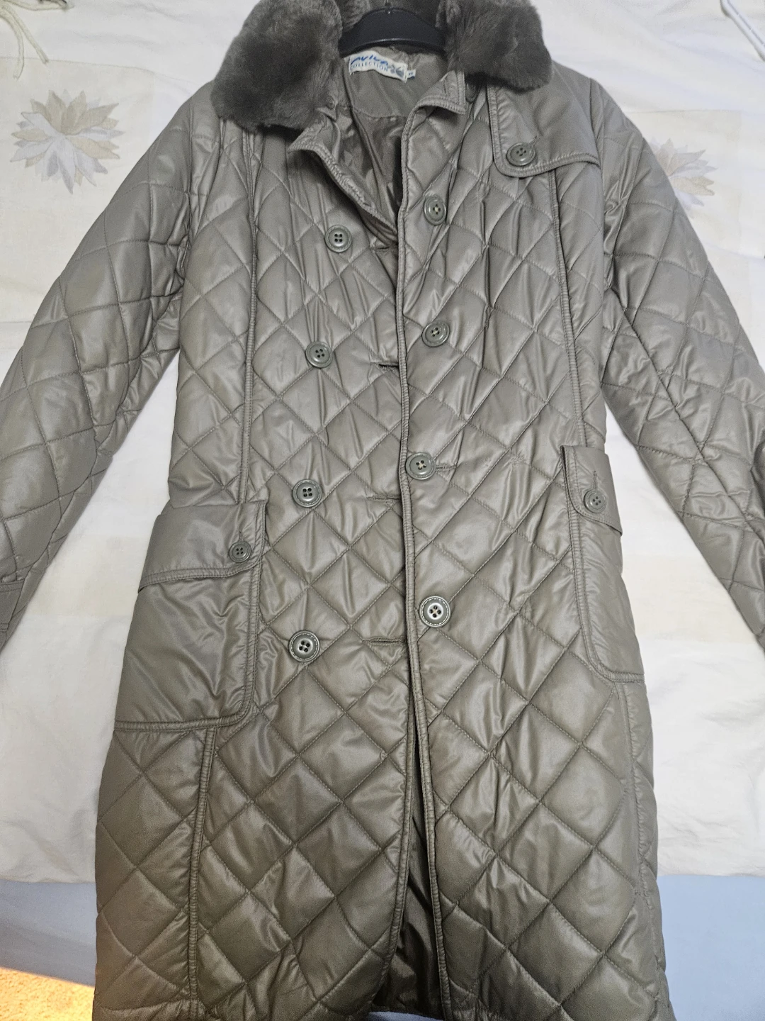Quilted Coat with Fur Collar