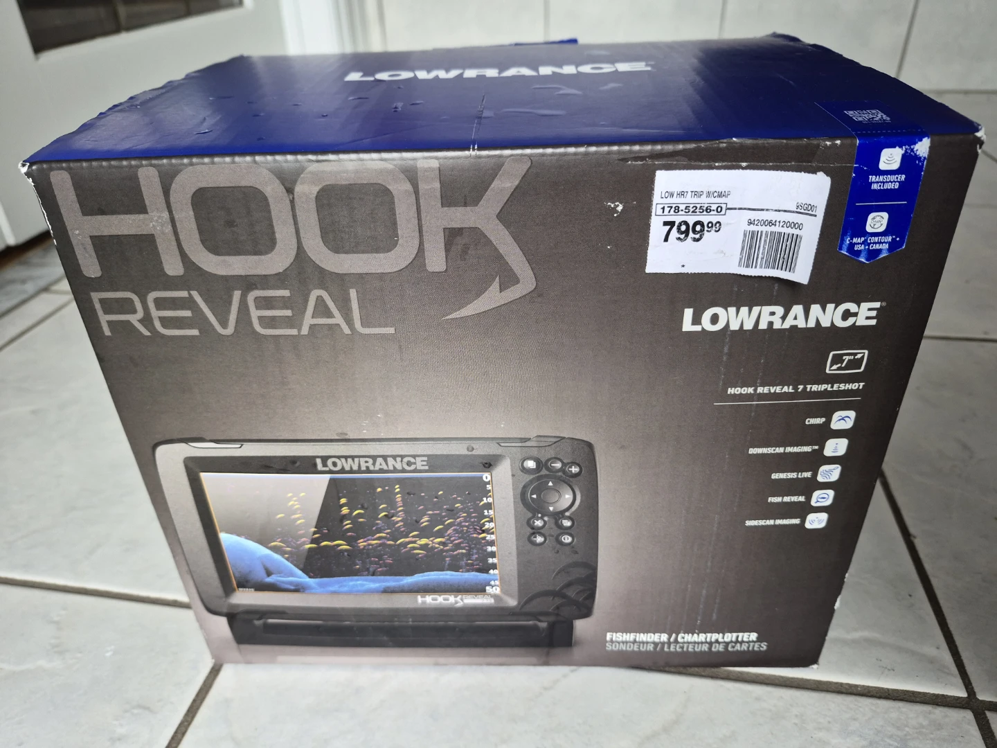 NEW Lowrance Hook Reveal 7 Tripleshot w C-Map Fish Finder