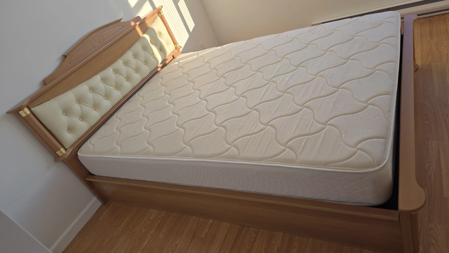 Wooden Bed Frame with Tufted Headboard