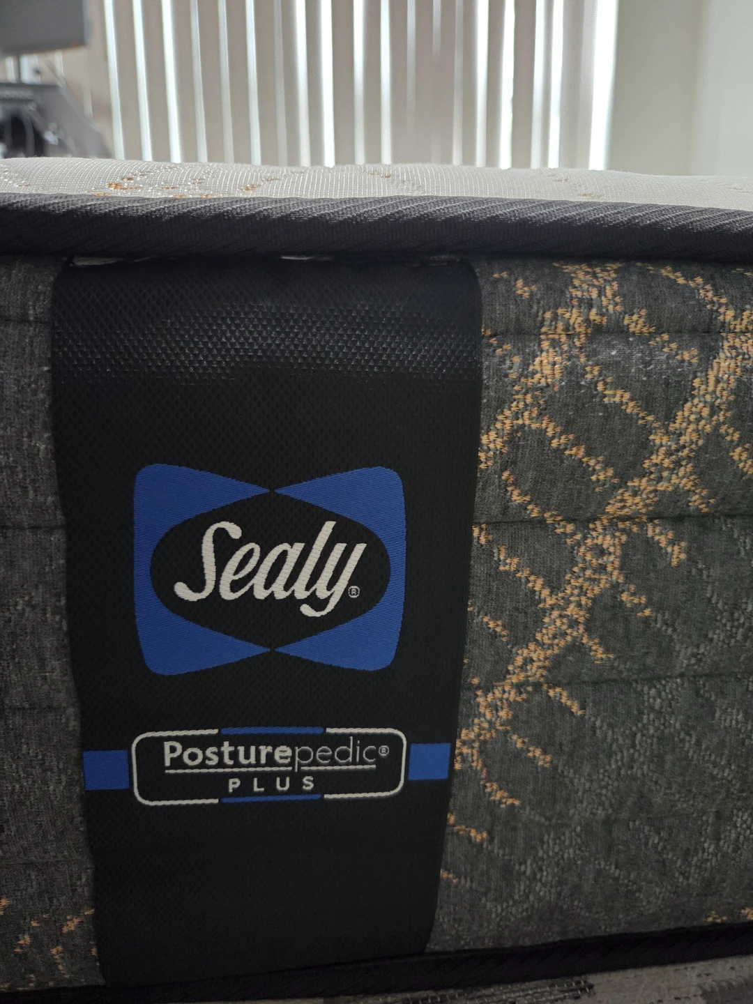 Sealy Posturepedic Plus Mattress queen size pickup July 8 or 9