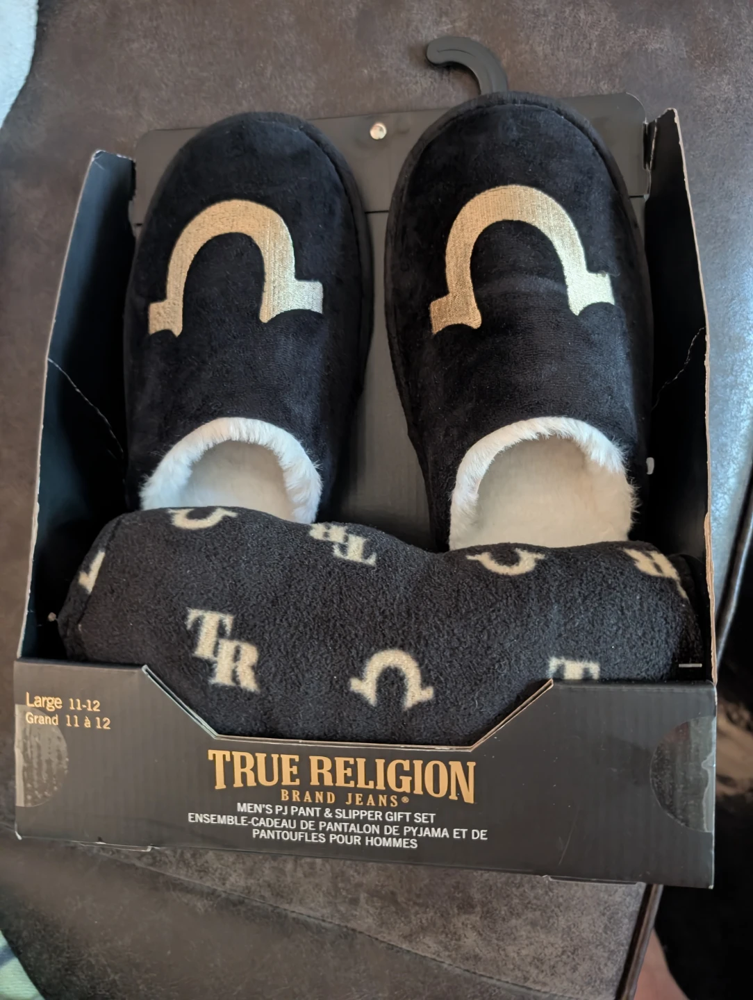 True Religion Men's PJ Pant & Slipper Gift Set - Large 11-12