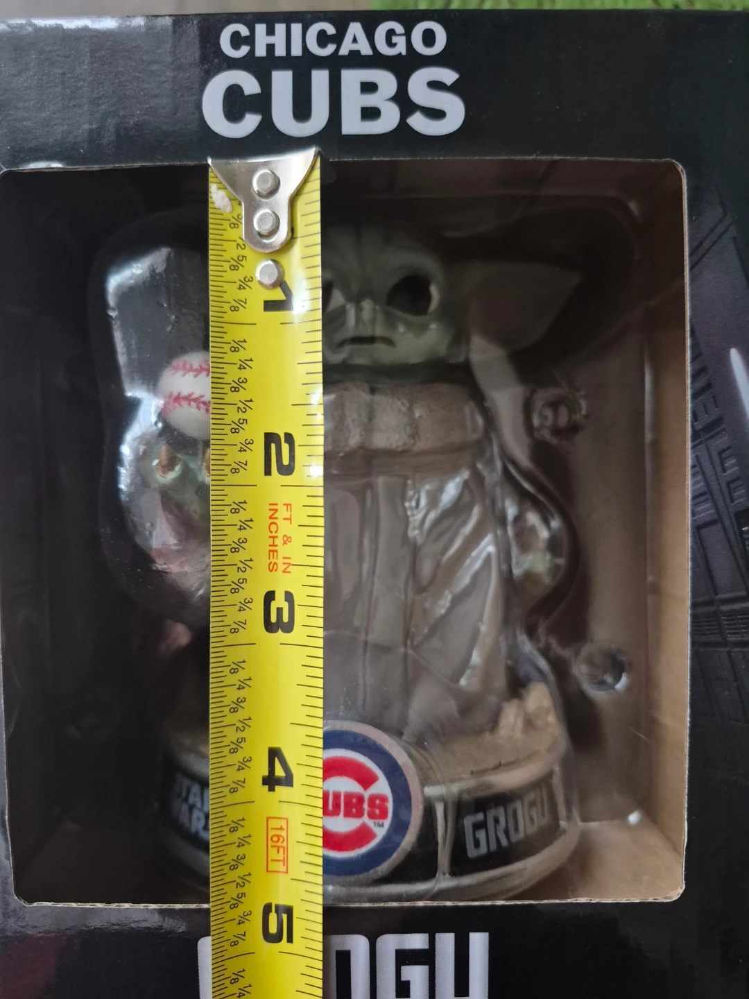 Chicago Cubs Grogu Star Wars Figurine