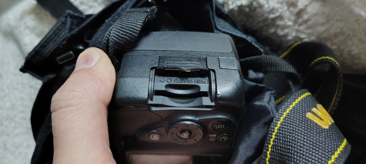Nikon D3400 DSLR Camera with 18-55mm Lens and Bag - photo 5