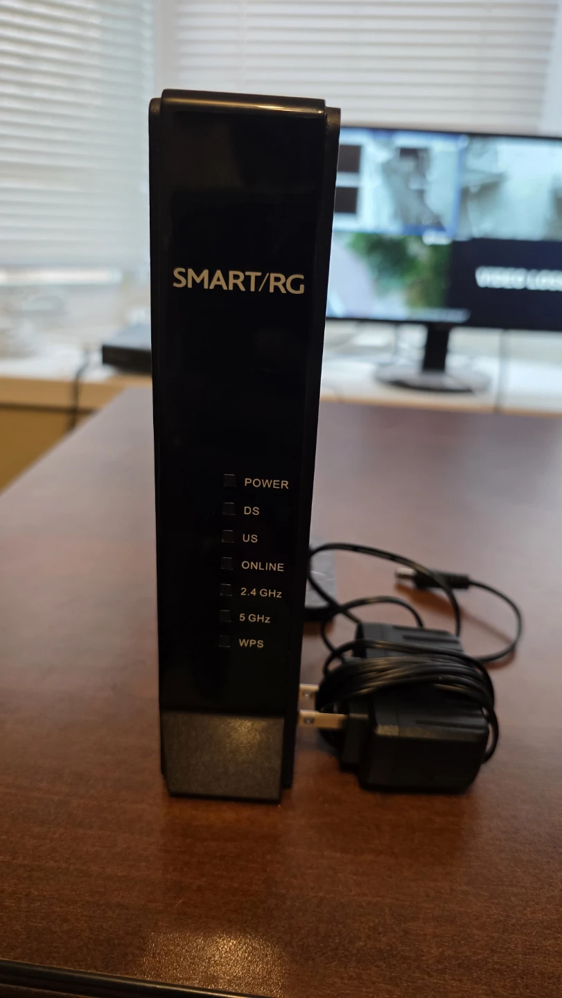 SmartRG SR808ac Dual-Band Wi-Fi Cable Modem Gateway