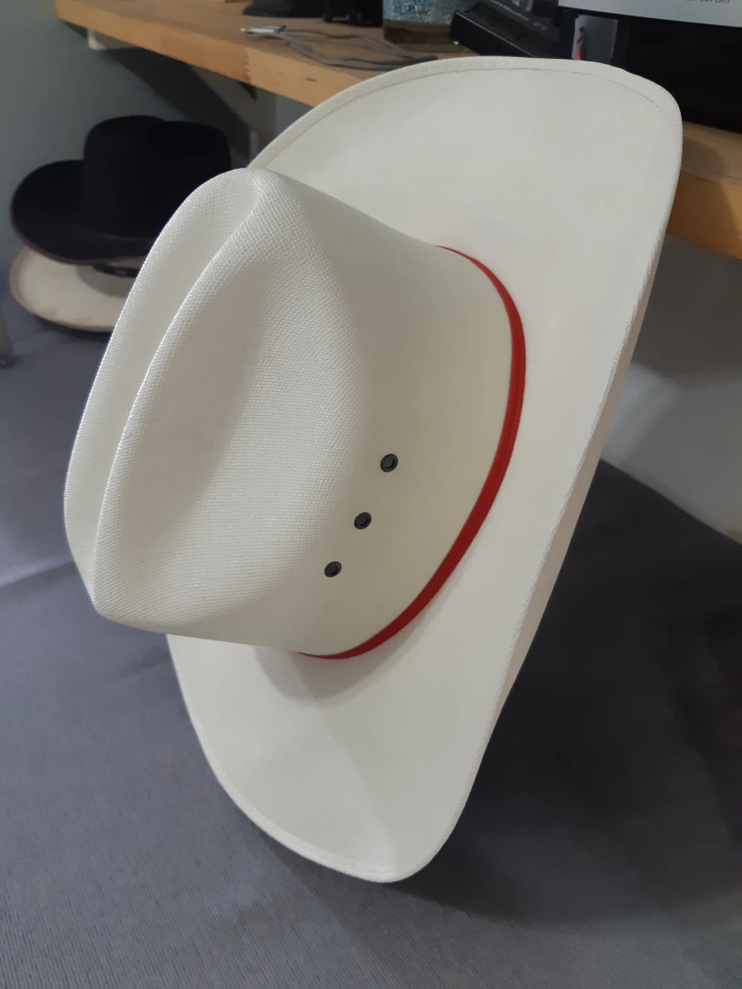 White Smithbilt Cattleman Cowboy Hat