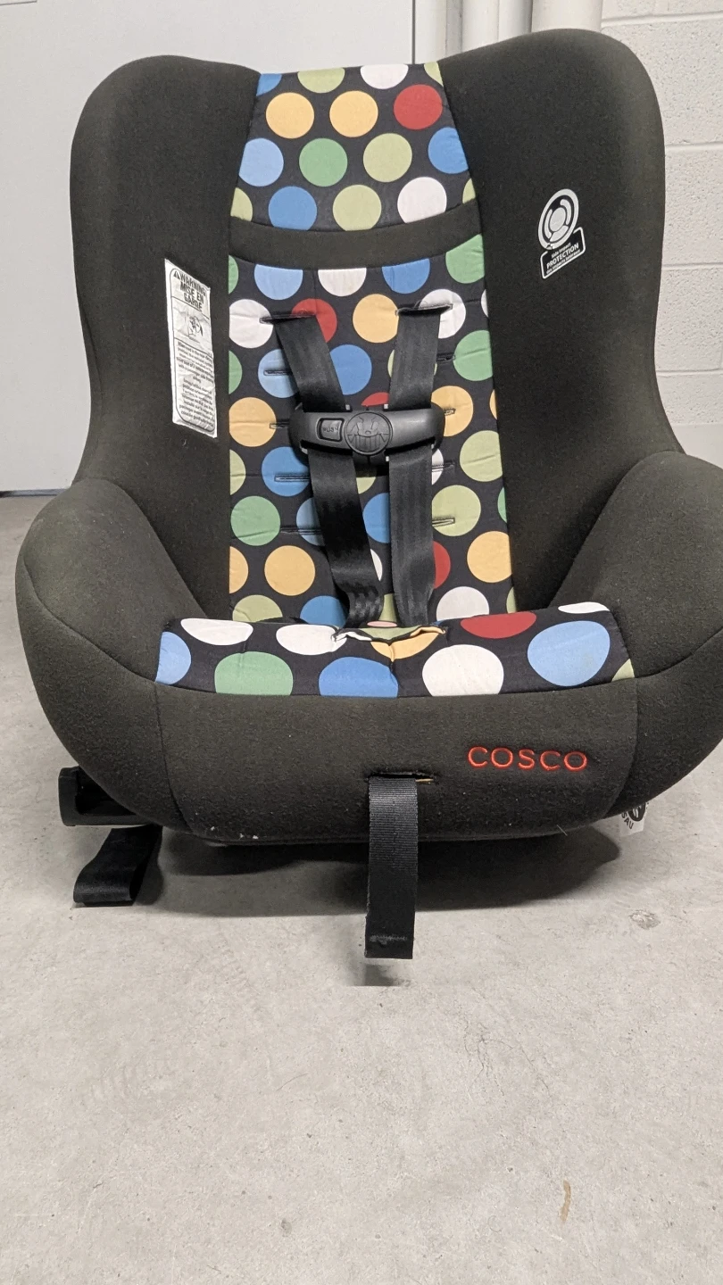 Cosco scenera toddler Car Seat - photo 2