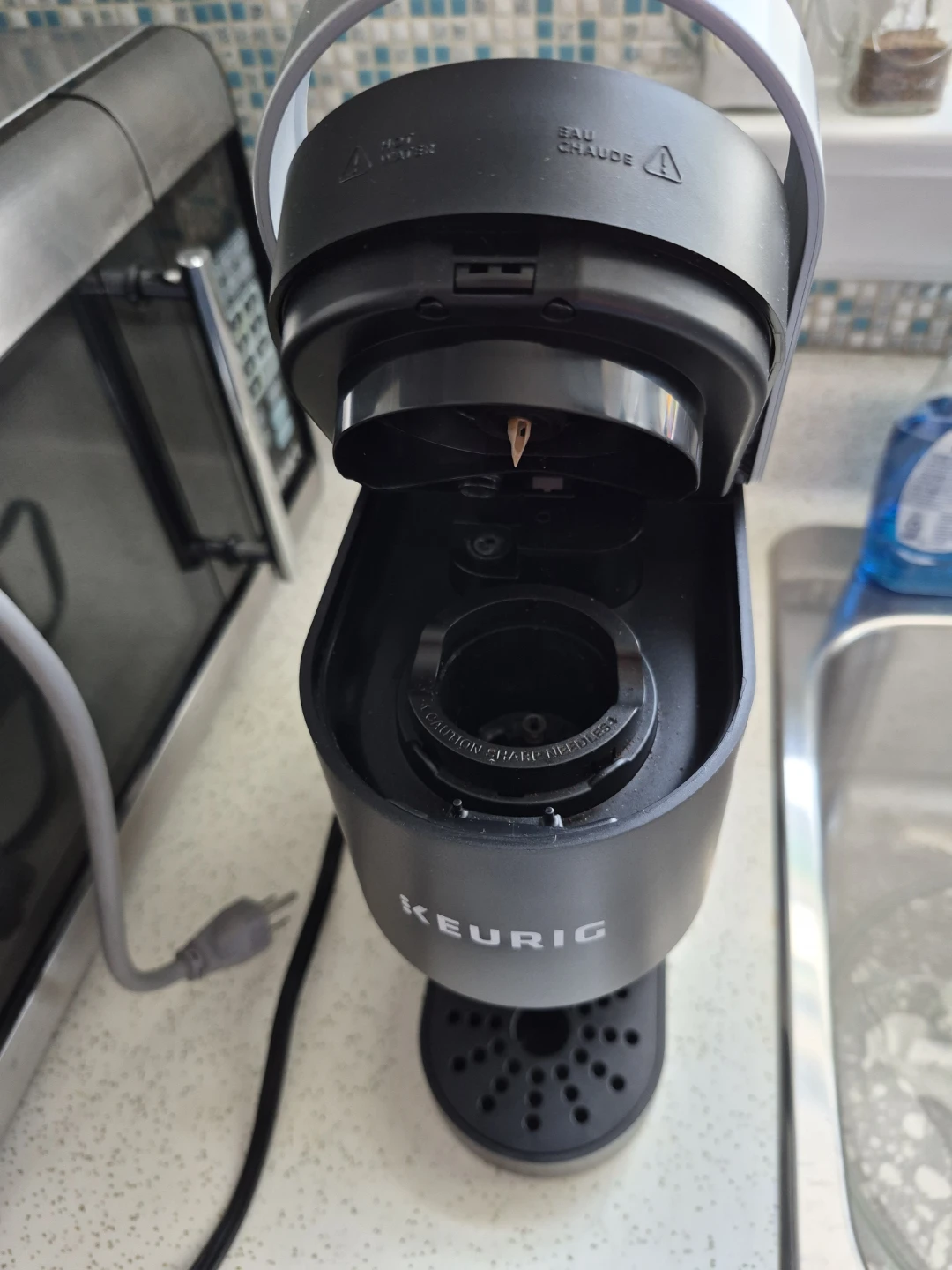 Keurig Coffee Maker-single serve - photo 2