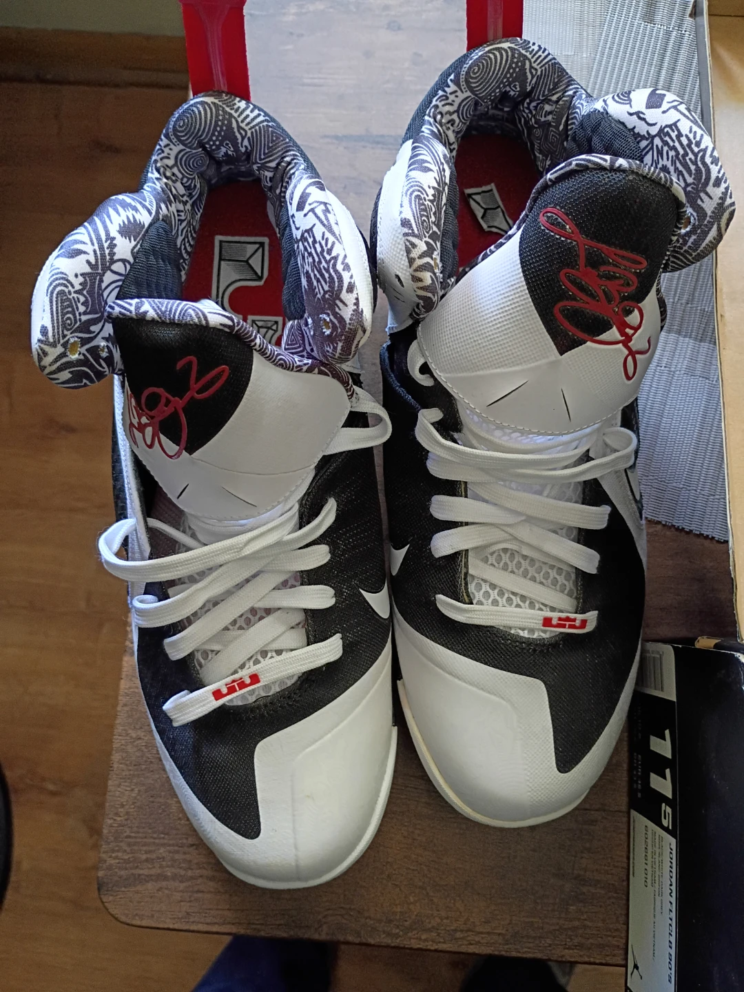 Nike LeBron 9 Men's Basketball Shoes - photo 4