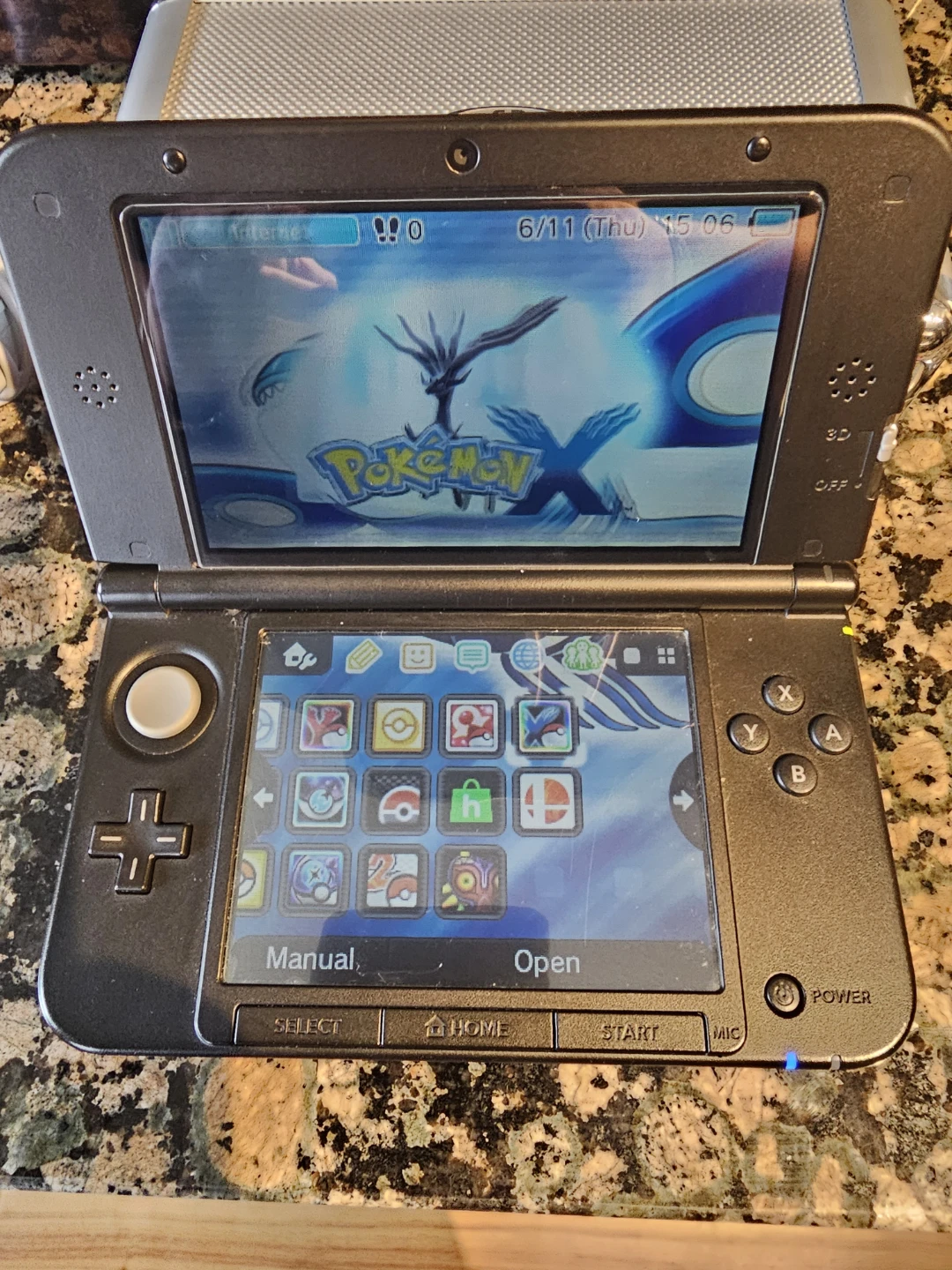 Nintendo Red 3DS XL Console - photo 4