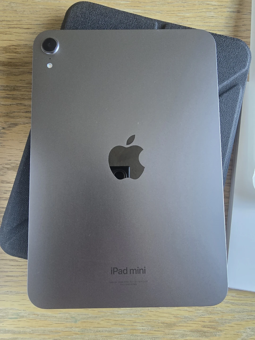 Ipad mini A17 pro wifi 128GB with case - photo 3