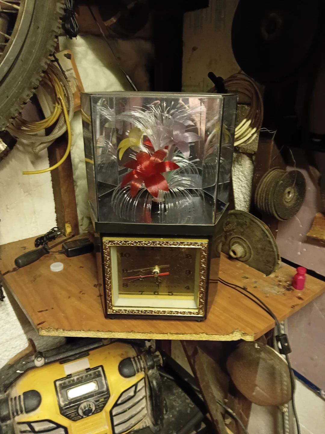 Vintage Fibre Optic Flower Lamp with Clock