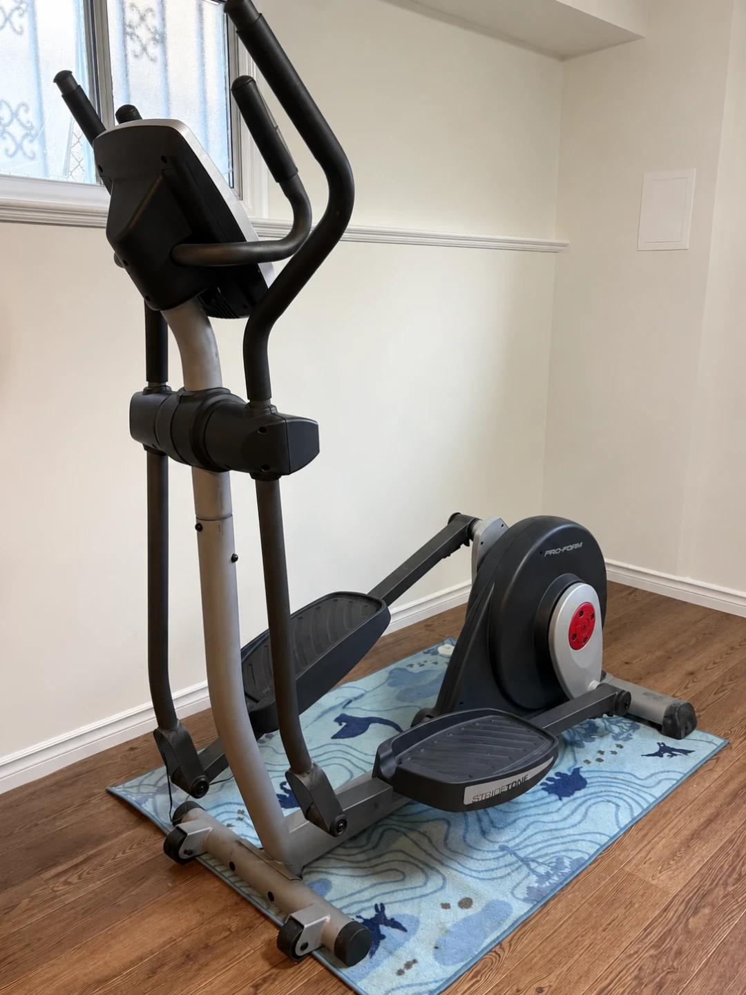 ProForm Smart Strider Elliptical Trainer - photo 2
