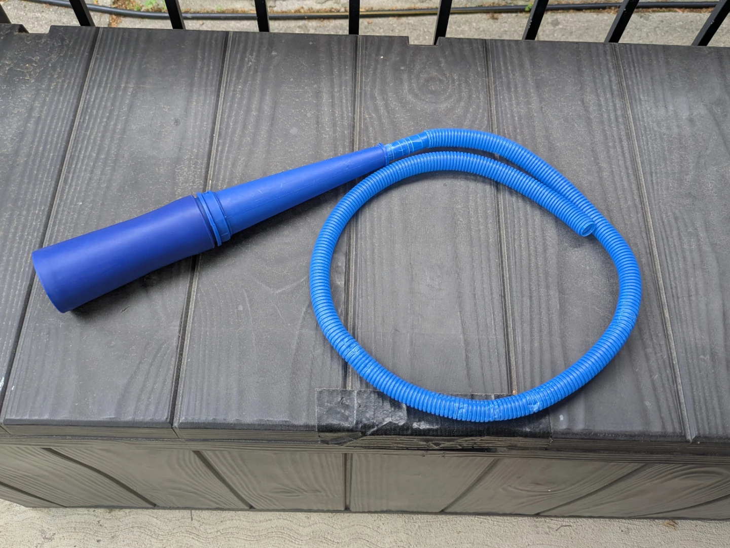 Free vacuum nozzle attachment