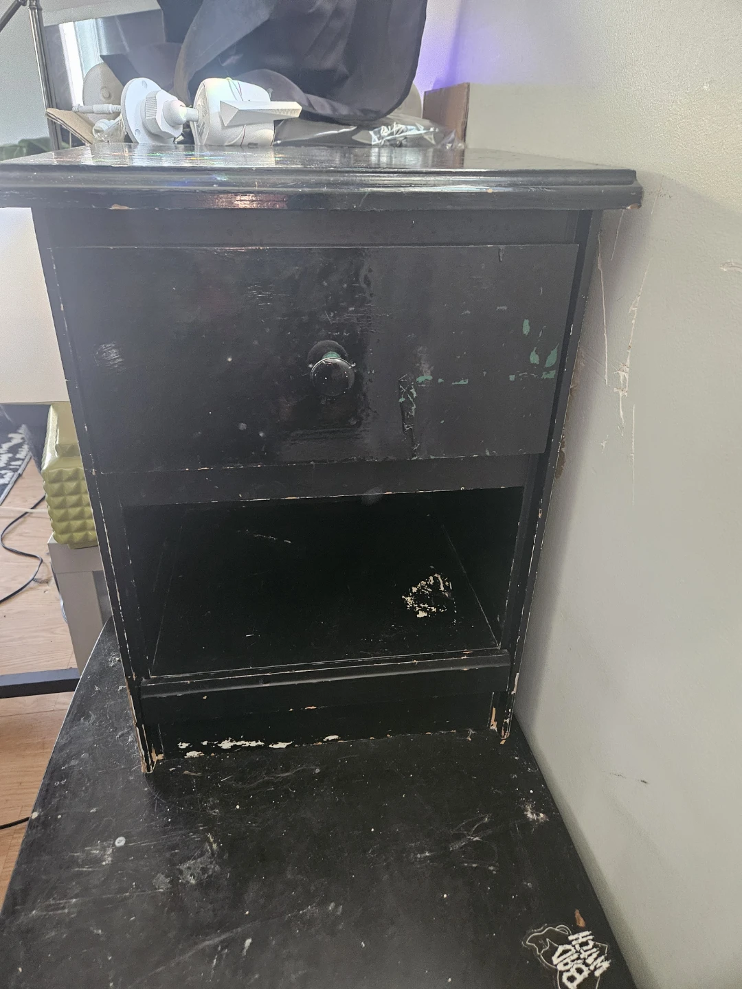 Random Furniture - photo 4