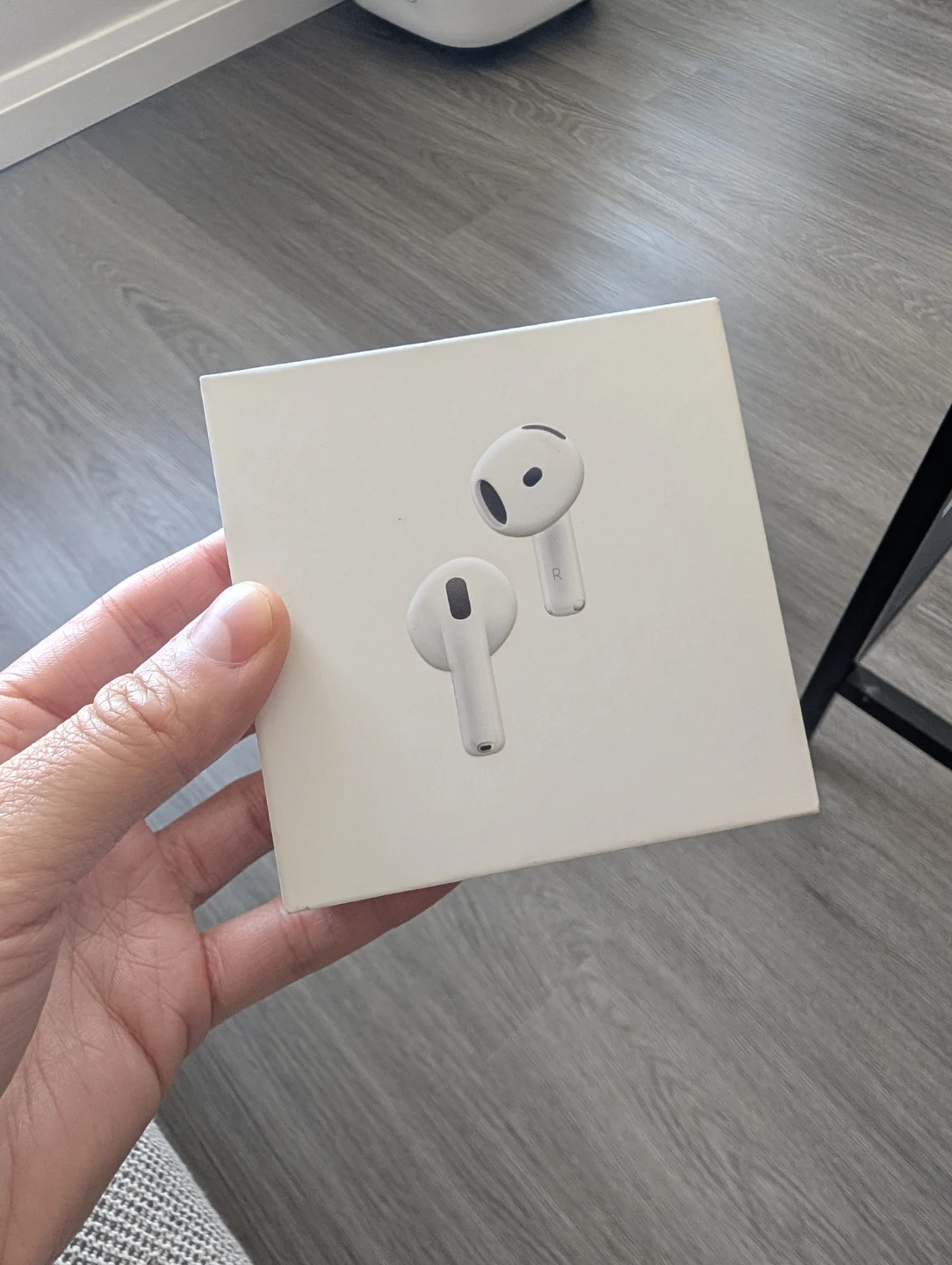 Apple AirPods 4 with Active Noise Cancellation (BNIB)