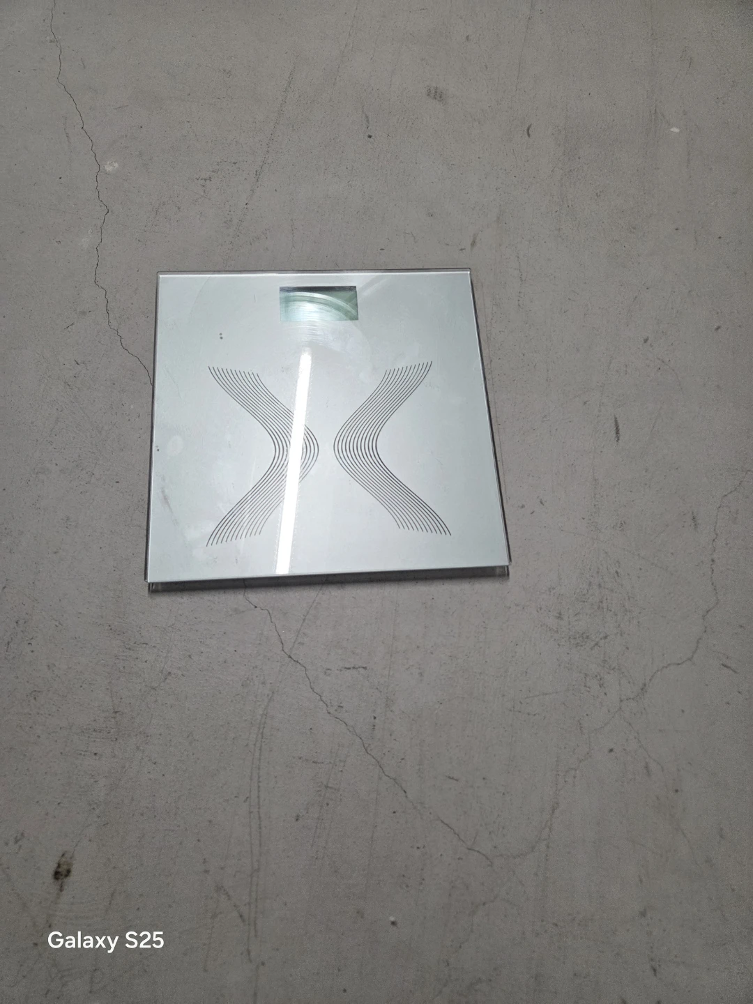 Electronic Glass Bathroom Scale - photo 3