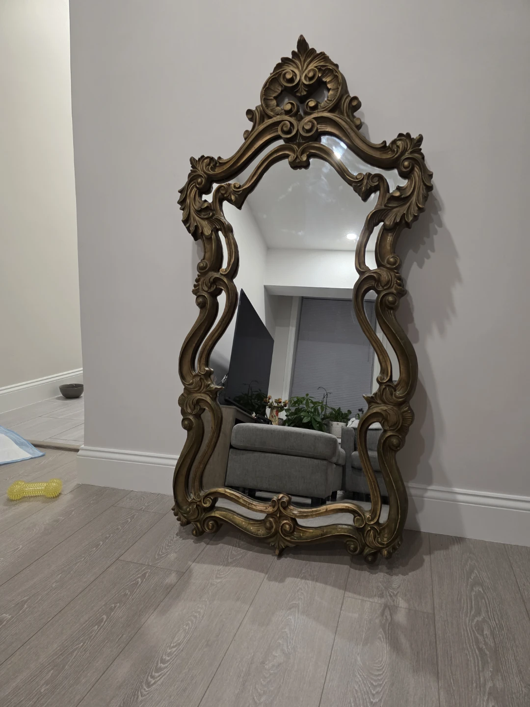 Ornate Gold Wall Mirror
