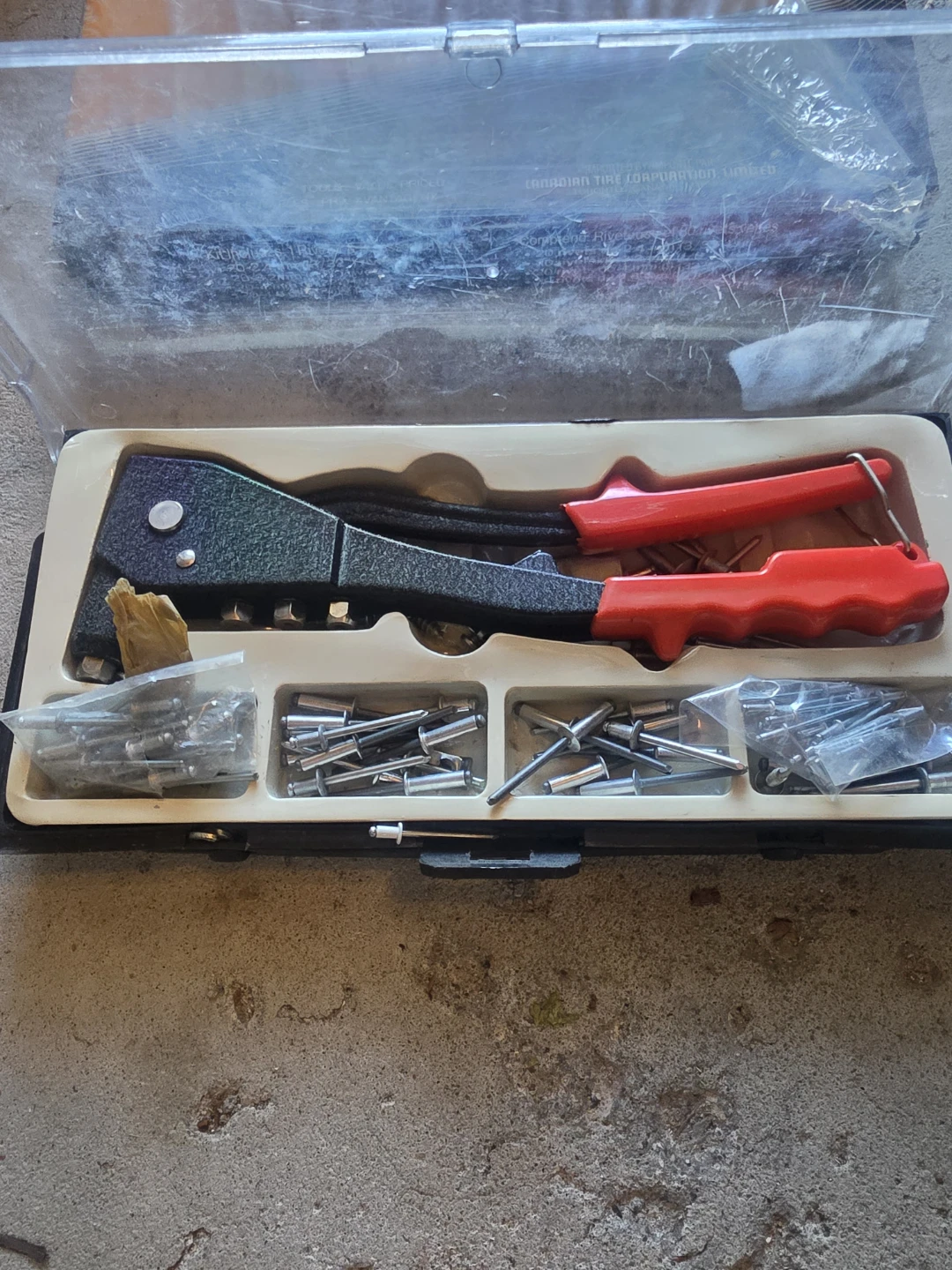 Canadian Tire Hand Riveter Kit