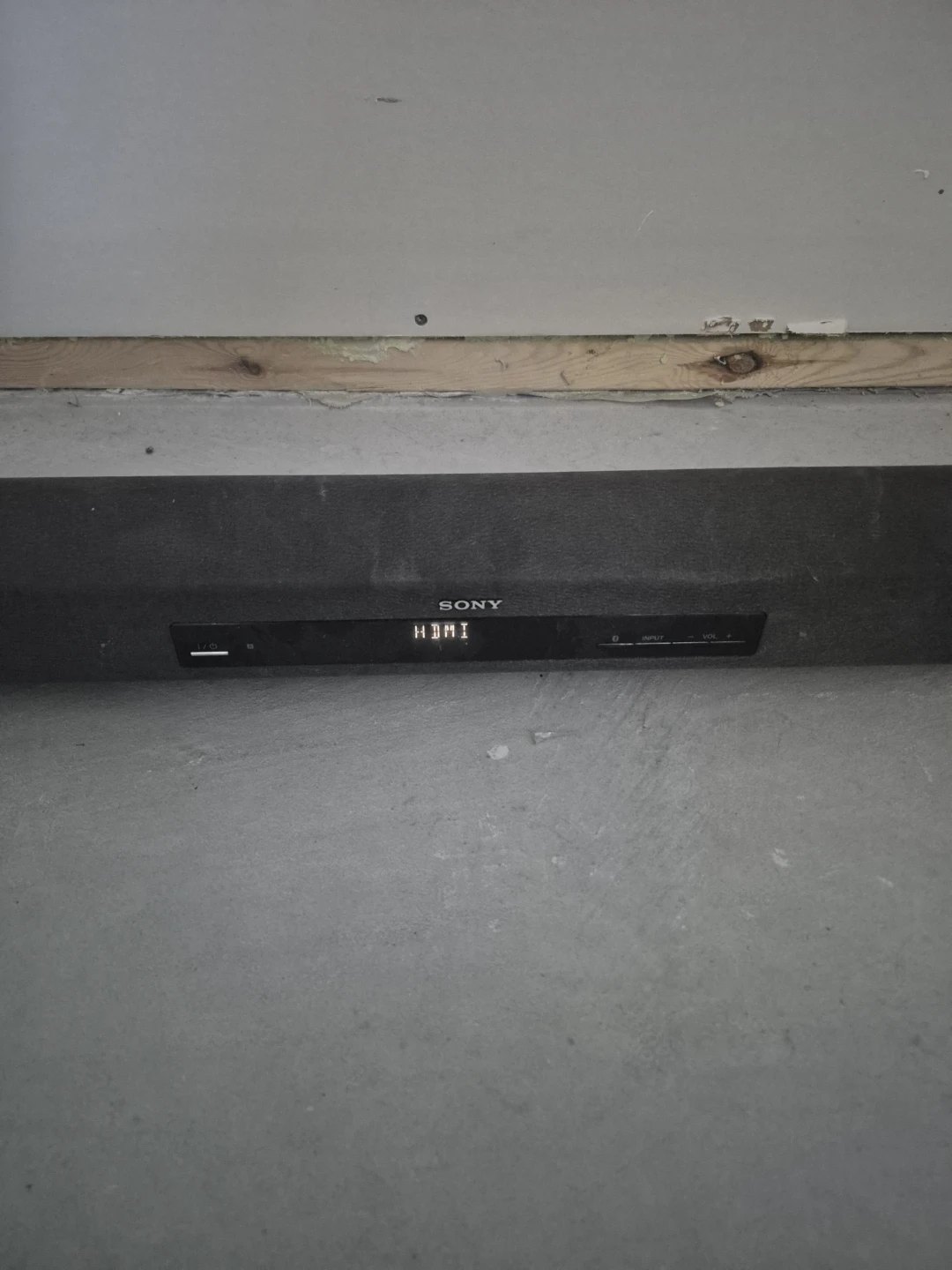 Sony Soundbar Speaker - photo 4