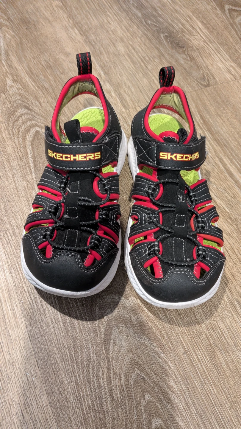 Skechers Kids Sandals Size 13 ⚽