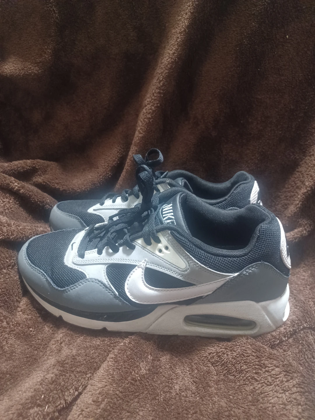 Nike air max correlate black grey size 8