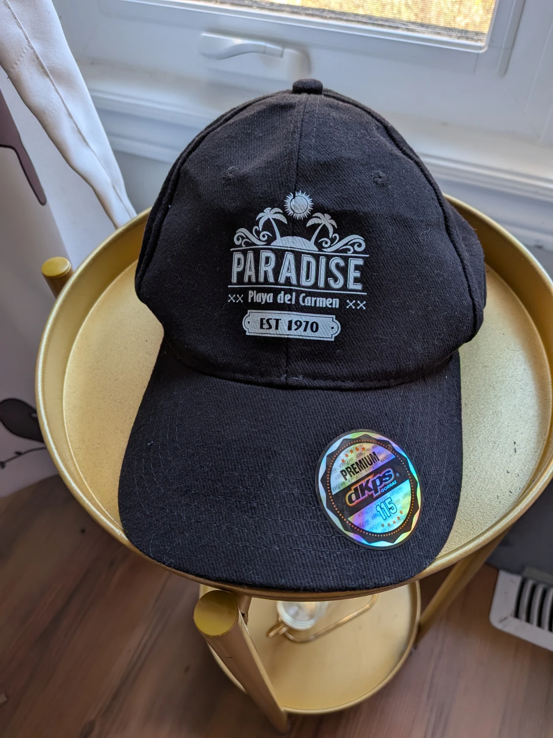 ⚽ New Paradise baseball hat for adults