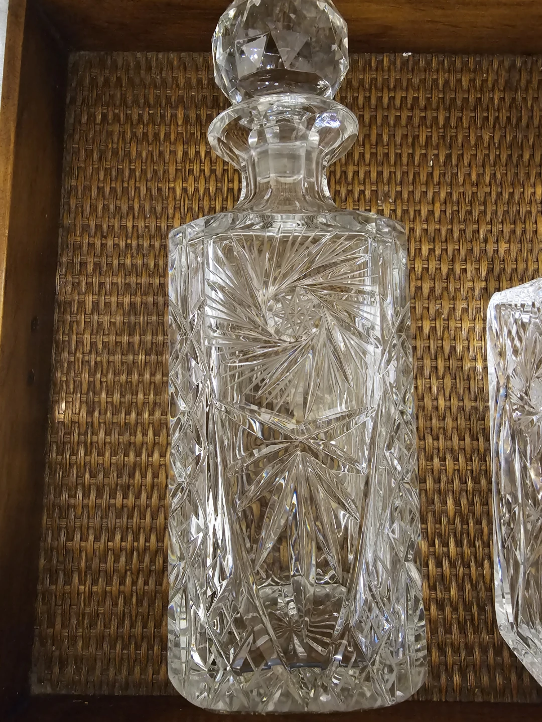 Set of 3 Crystal Cut Glass Decanters - photo 3