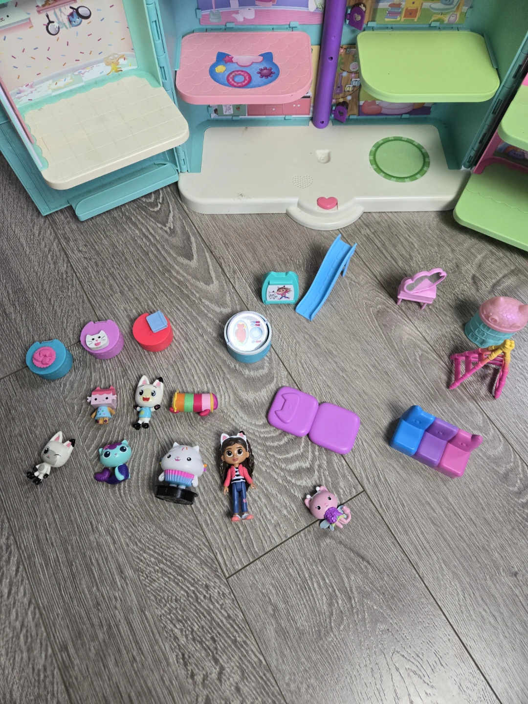 Gabby dollhouse playset - photo 2