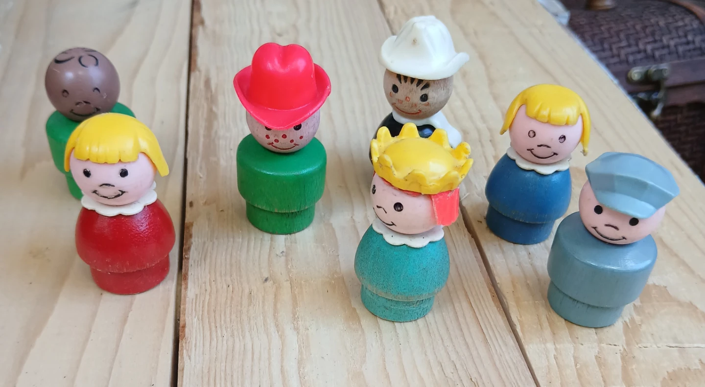 Fisher-Price Original Little People Wooden Figures Set - photo 2