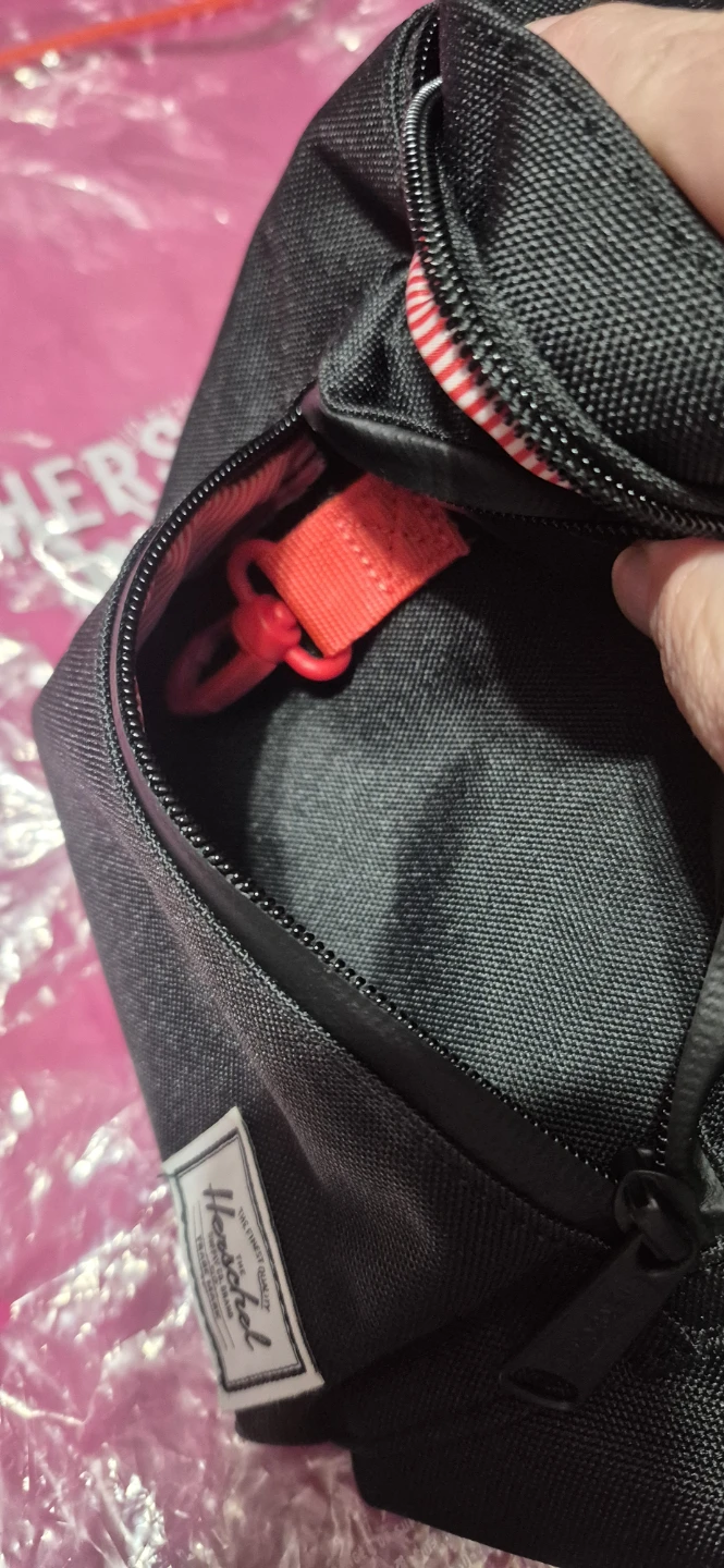 Herschel Supply Co. Seventeen Hip Pack - Black - photo 4