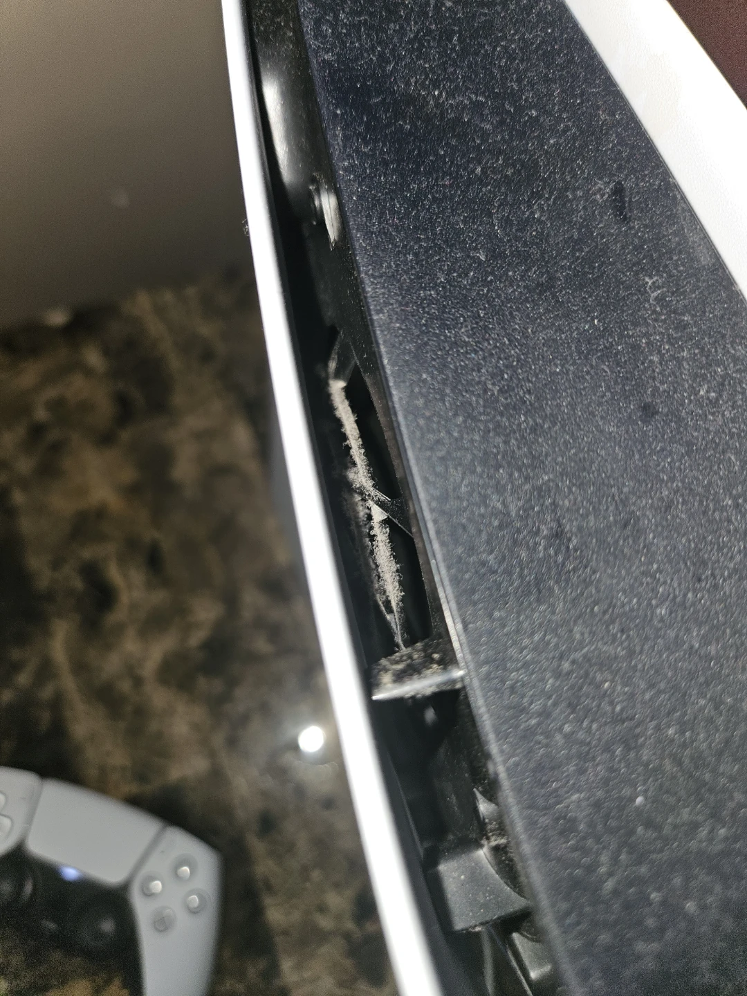 PS5 Digital (PRICE NEGOTIABLE) - photo 3