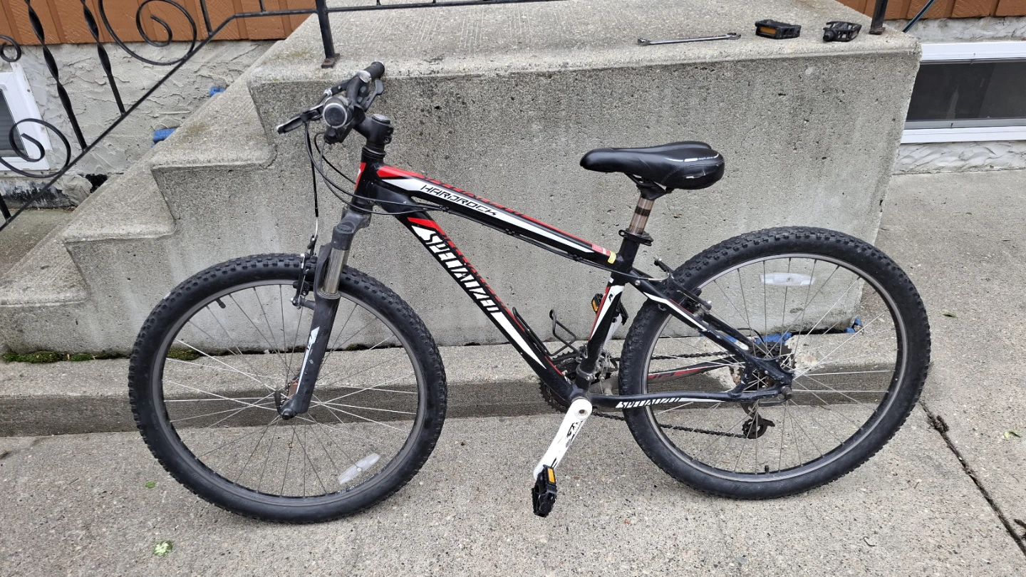Specialized Hardrock Mountain Bike 26 inch