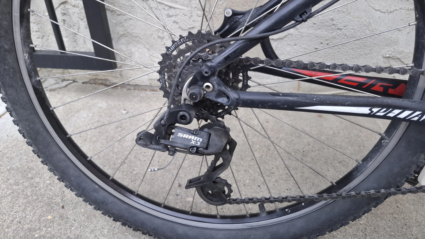 Specialized Hardrock Mountain Bike 26 inch - photo 3