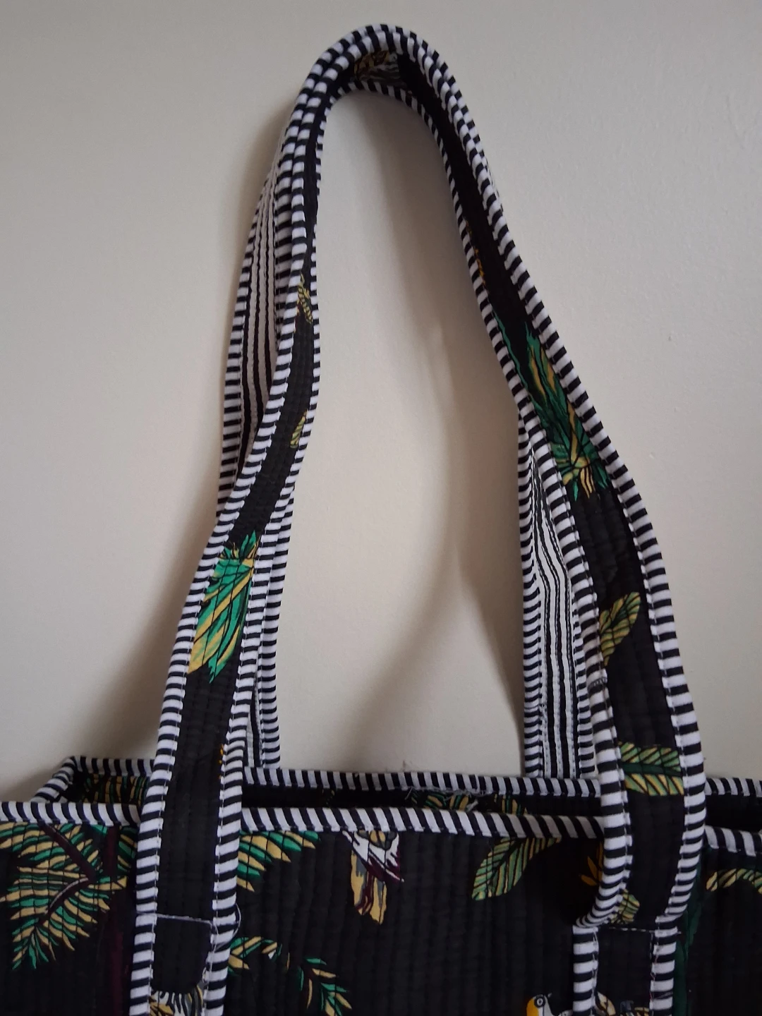 Quilted Black Tote Bag with Tropical Print - photo 4