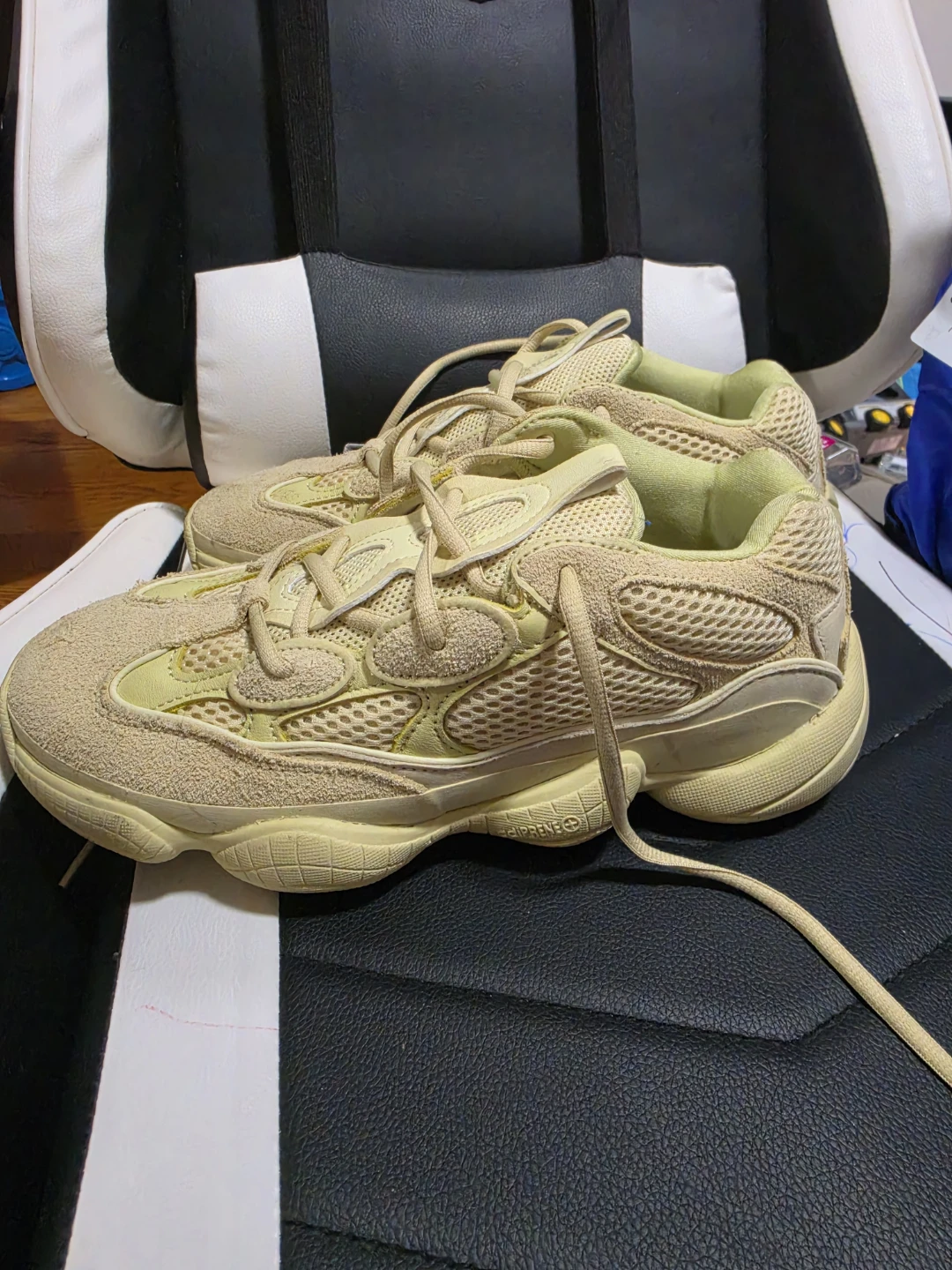 Adidas Yeezy 500 Sneakers - photo 2