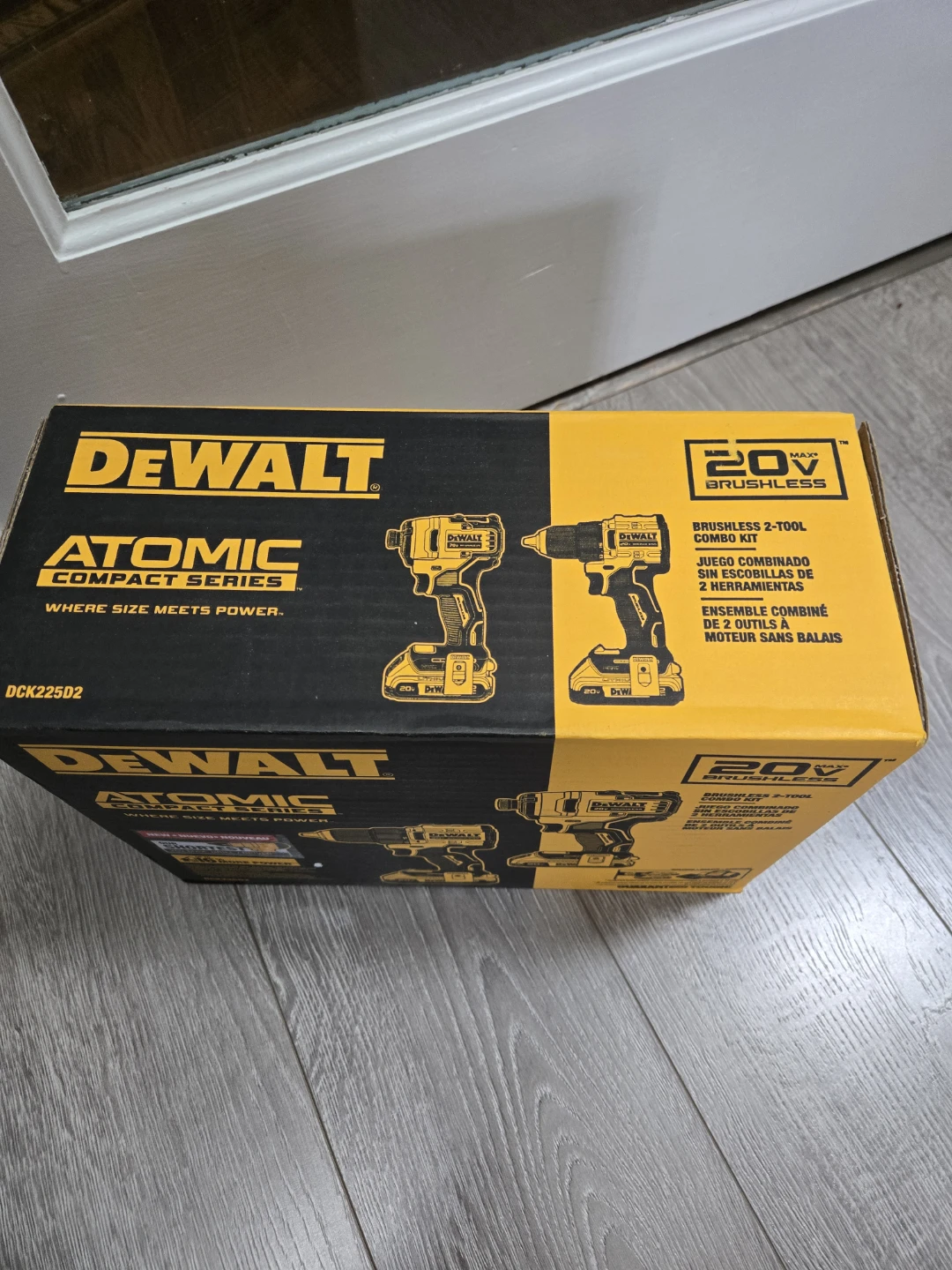 Brand new dewalt drill kit w battery - photo 4