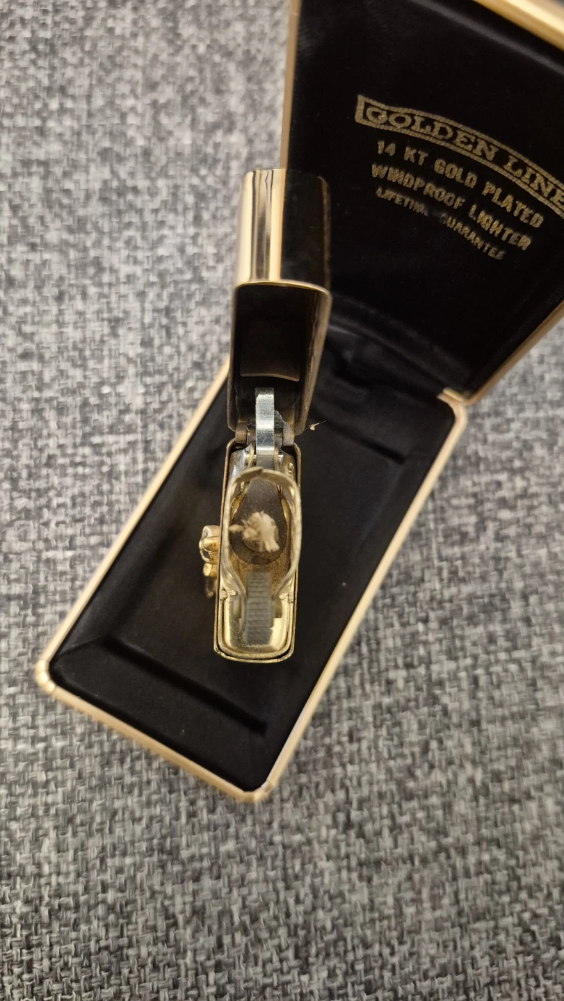 Liquore Galliano 14 KT Gold Plated Windproof Lighter - photo 4
