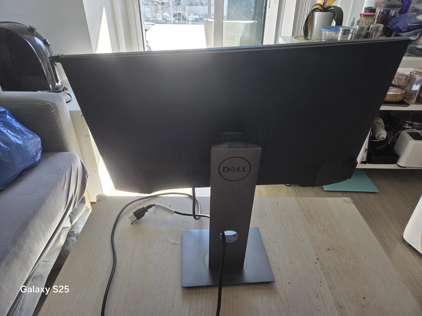 Dell Monitor - photo 3