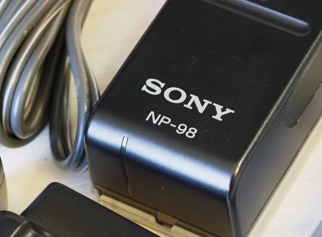 Sony Handycam Video 8 Camcorder 8mm tape - photo 5