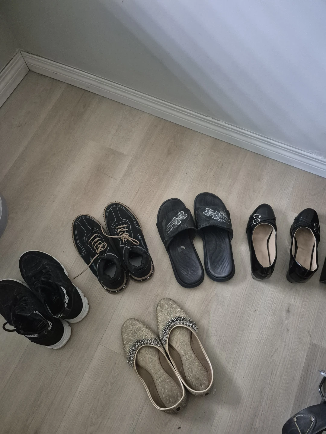 Various Women's Shoes