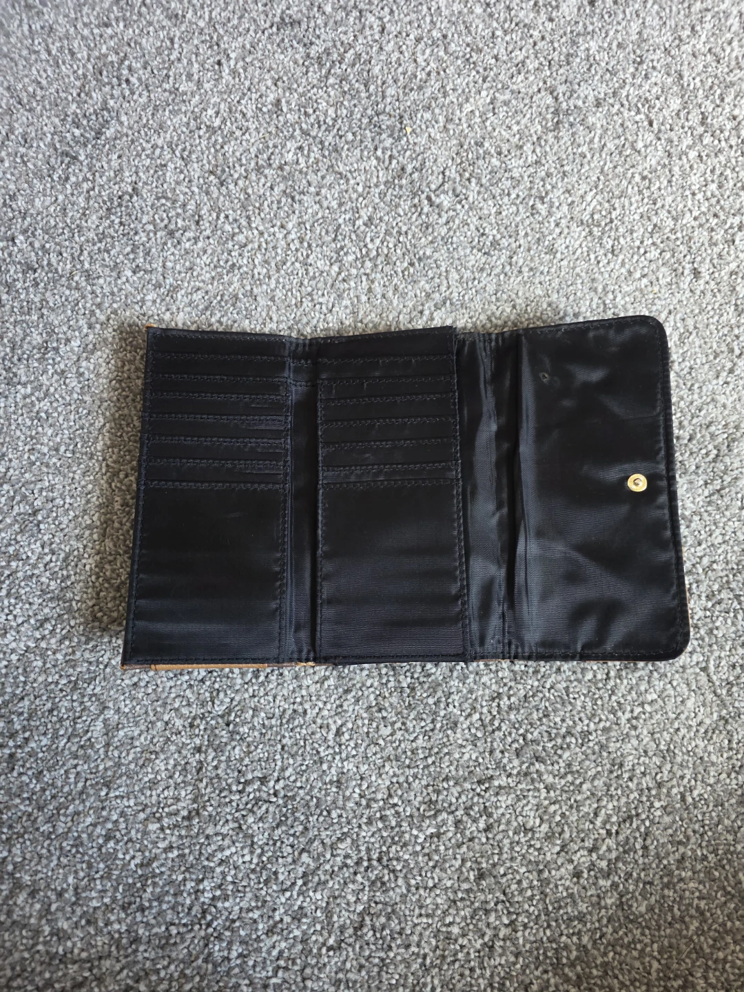 Harry Potter Tri-Fold Wallet - photo 3