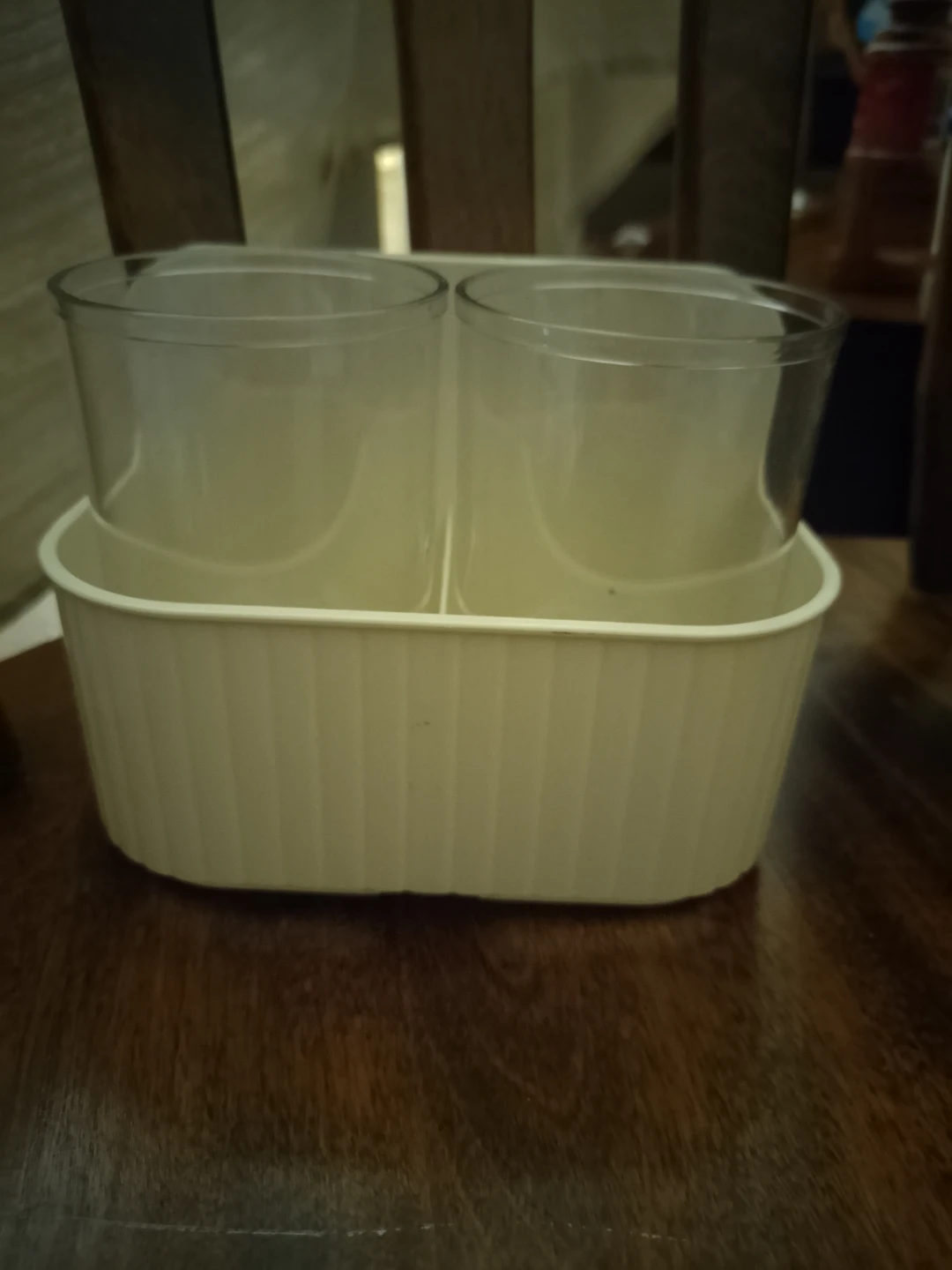 Double Cup Holder
