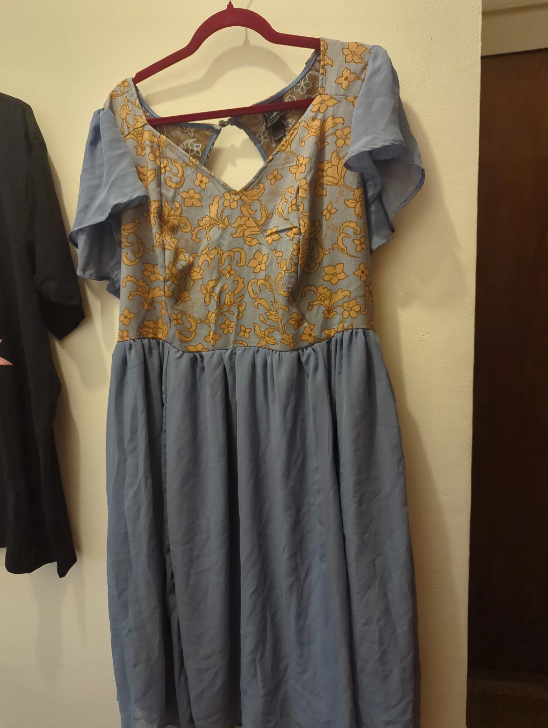 Game of Thrones Blue Floral Dress with Flutter Sleeves - photo 2