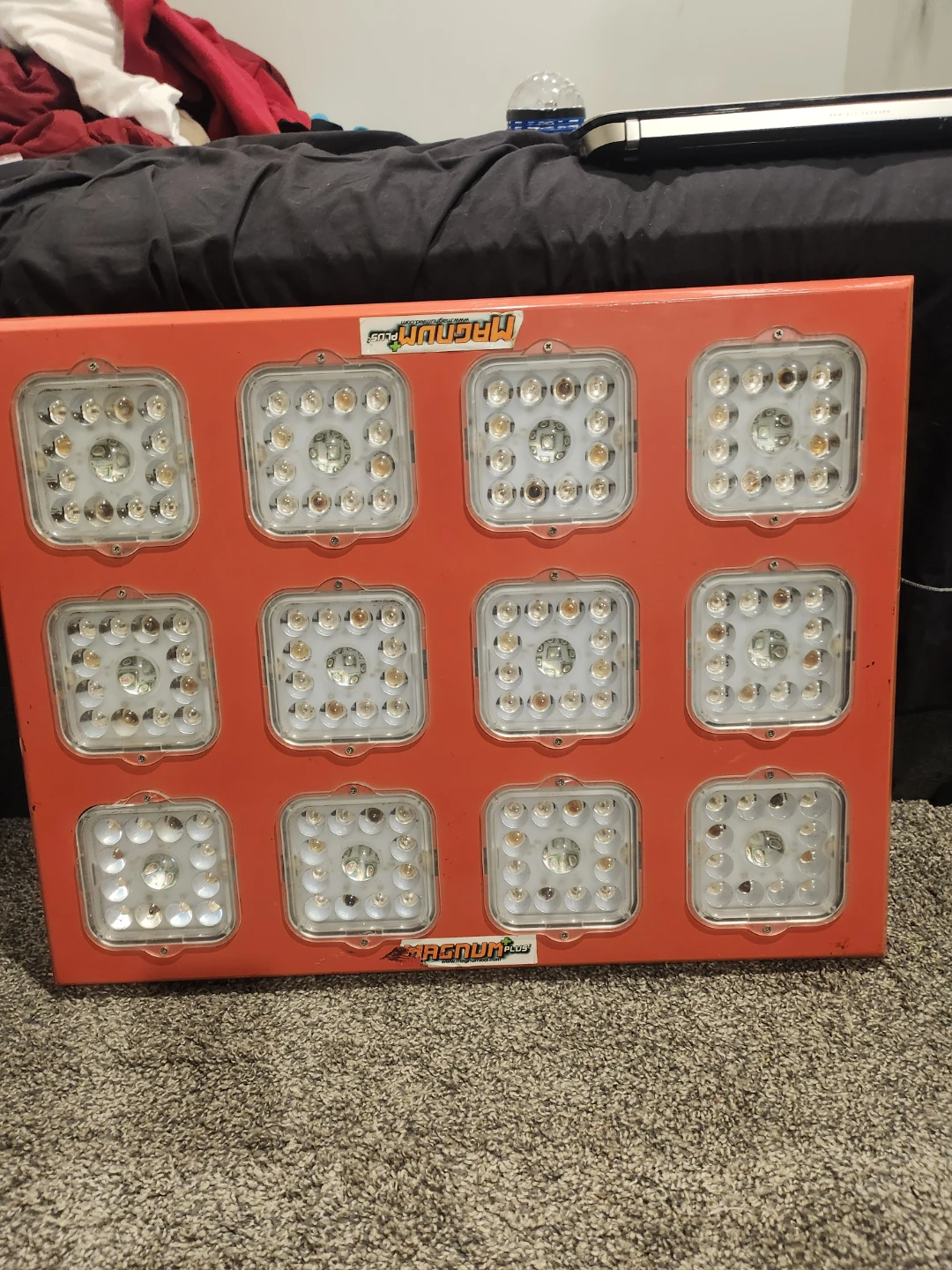 Magnum Plus LED Grow Light