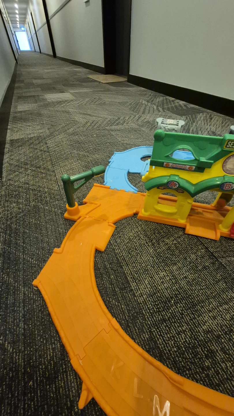 Sesame Street Alphabet Train Station Track Set - photo 4