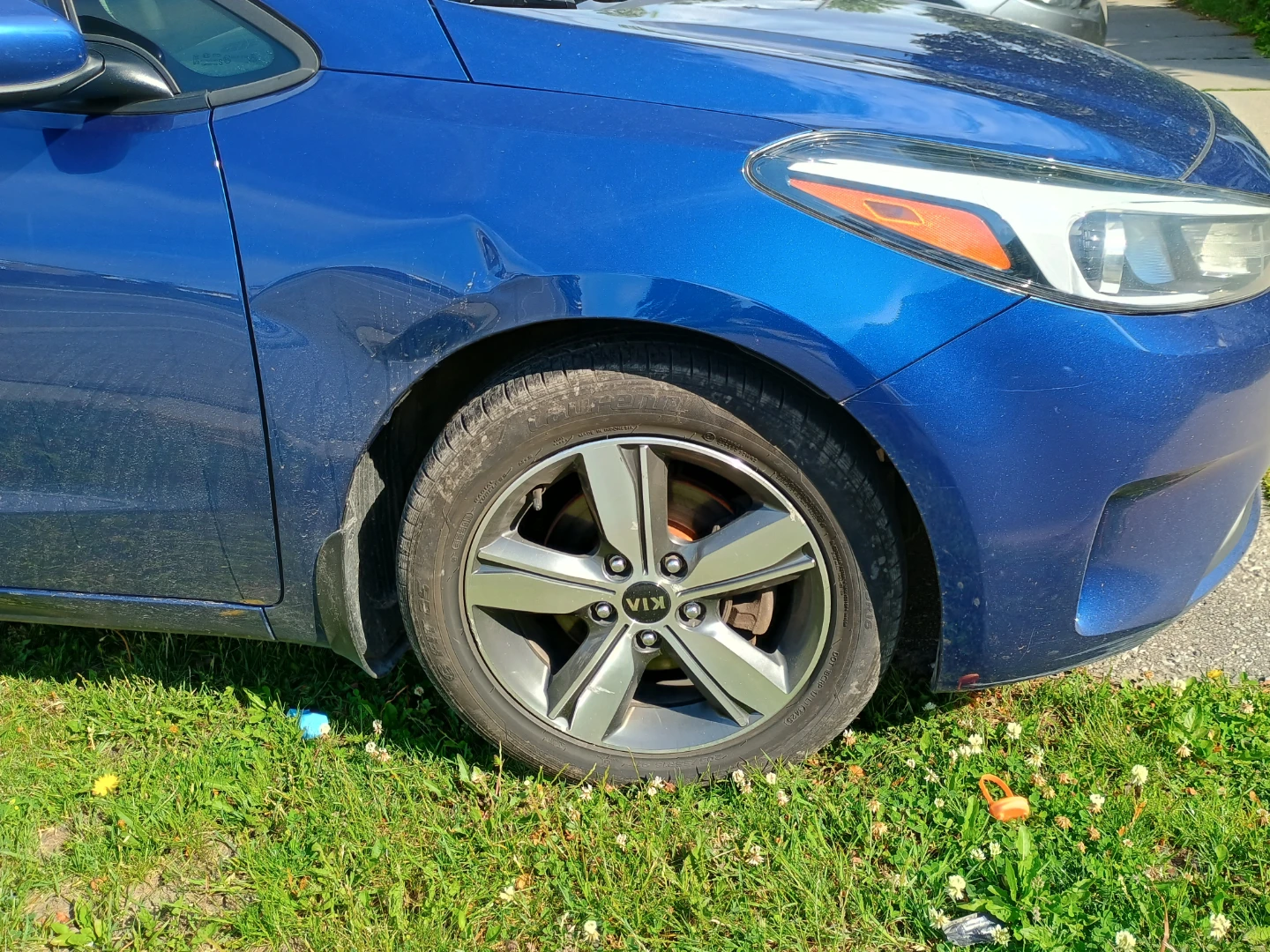 2018 Kia Forte LX+ Safety Certified! Carfax & 2 set of tires/ - photo 3