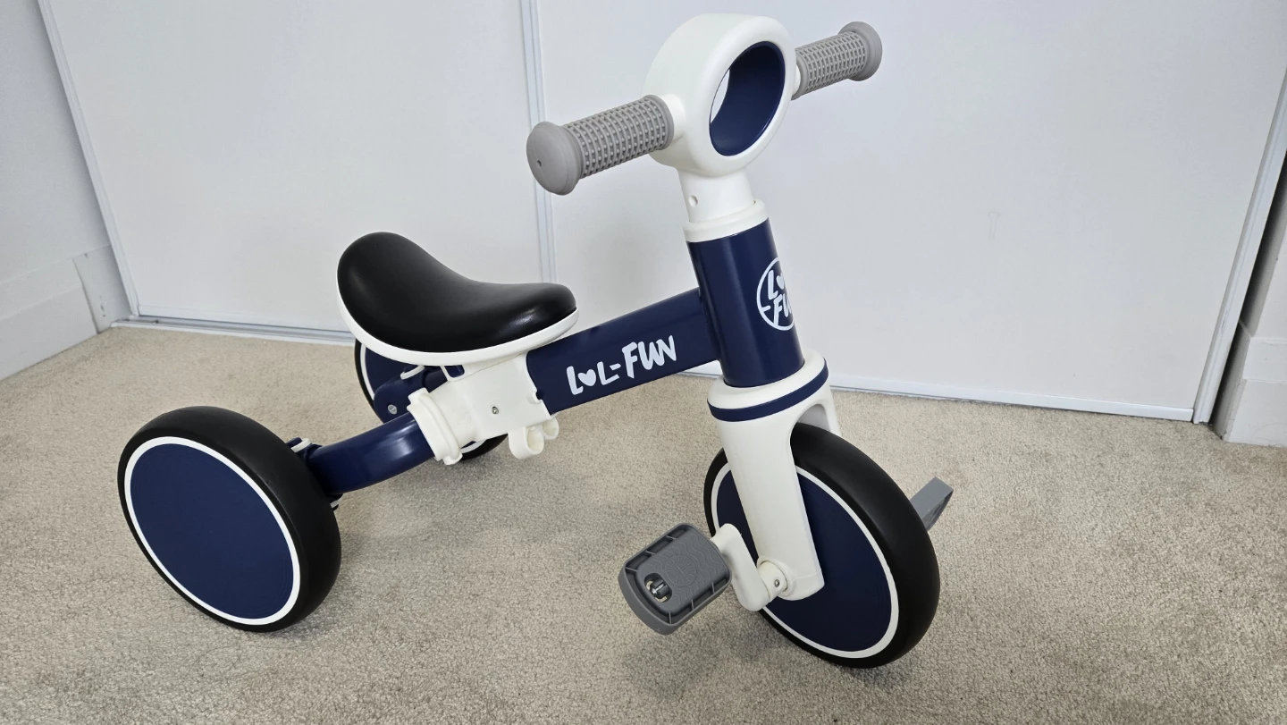 LOL-FUN 4-in-1 Baby Balance Bike Tricycle with pedals ⚽️ - photo 5