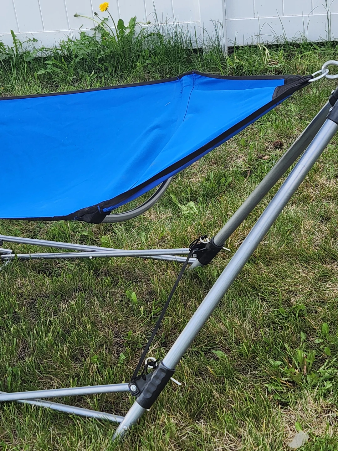 Portable Folding Hammock – Easy Setup, No Trees Needed! - photo 2